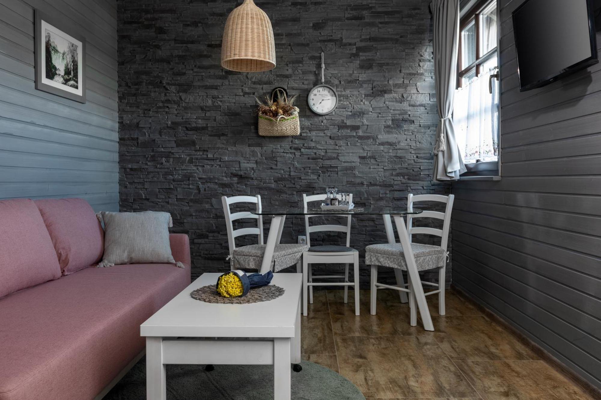 Apartmani Ivanka Rakovica Bagian luar foto